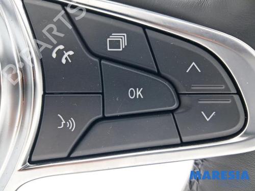 Steering wheel RENAULT CAPTUR II (HF_) TCe 160 (HFN1) | BP39932778C49 - Image 3
