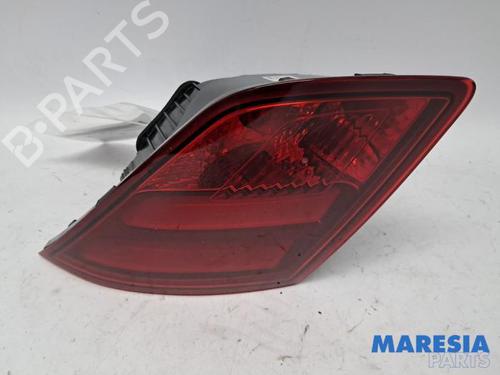 Used Left taillight Left taillight PEUGEOT 308 II (LB_, LP_, LW_, LH_, L3_) 1.2 THP 130 (131 hp) 31441685 31441685