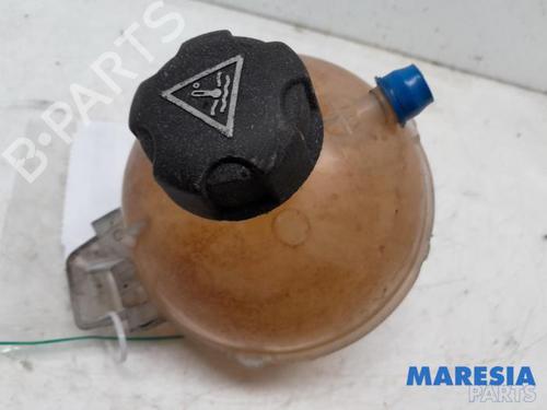 expansion-tank-citroen-c4-grand-picasso-ii-da_-de_-2013-31388905 main image