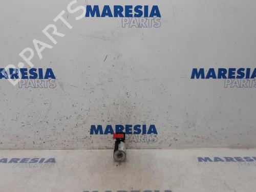 Used Ignition barrel RENAULT TRAFIC III Van (FG_) 1.6 dCi 95 (FGMJ, FGMR) (95 hp) 31523327