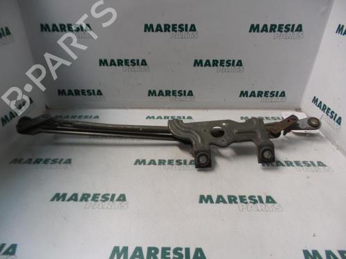 Front wipers mechanism ALFA ROMEO 145 (930_) 1.4 i.e. (930.A3) | BP31479395C83