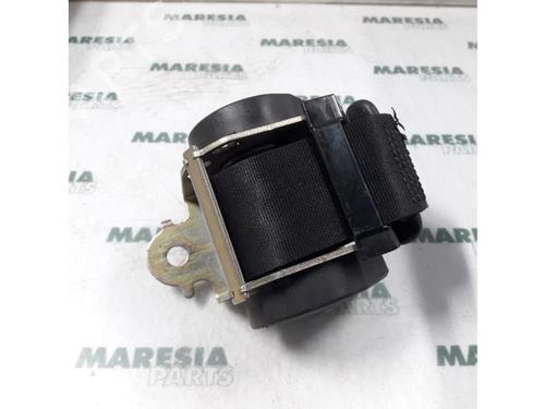 Used Rear center seatbelt PEUGEOT 607 (9D, 9U) 2.2 HDi (133 hp) 31399057
