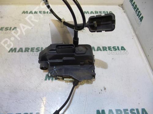 electronic-module-renault-scenic-ii-jm01_-2003-2004-2005-2006-2007-2008-2009-2010-31494497 main image