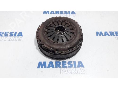 Used Flywheel FIAT DOBLO Cargo (263_) 1.4 (120 hp) 31514237