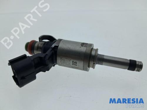 Injecteur Injecteur RENAULT CAPTUR I (J5_, H5_) 1.2 TCe 120 (120 hp) 34161737 34161737