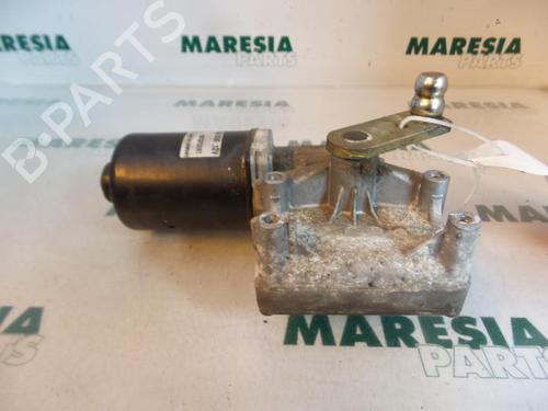 Used Front wiper motor PEUGEOT 307 SW (3H) 1.6 16V (109 hp) 31528344