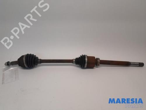 Used Right front driveshaft RENAULT TRAFIC III Van (FG_) 1.6 dCi 95 (FGMJ, FGMR) (95 hp) 31438366