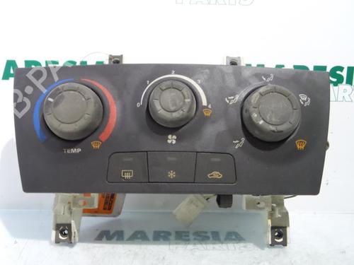 Used Climate control FIAT STILO (192_) 1.9 JTD (192_XE1A) (115 hp) 31482966