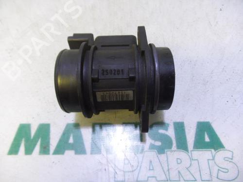 Used Mass air flow sensor PEUGEOT 206 Hatchback (2A/C) 1.4 HDi eco 70 (68 hp) 31536832