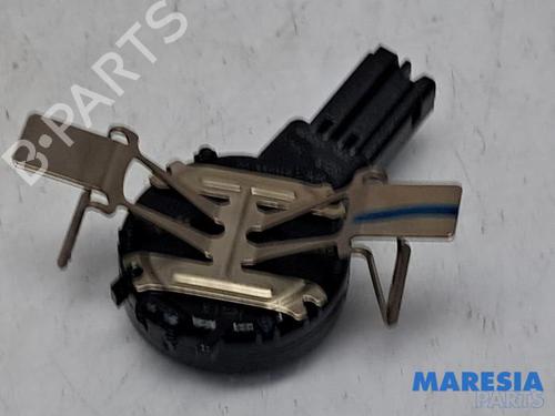 Used Electronic sensor Electronic sensor CITROËN C4 CACTUS 1.2 VTi 82 (82 hp) 39896569 39896569