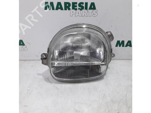 left-headlight-renault-twingo-i-c06_-1993-1994-1995-1996-1997-1998-1999-2000-2001-2002-2003-2004-2005-2006-2007-2008-2009-2010-2011-2012-31384686 main image