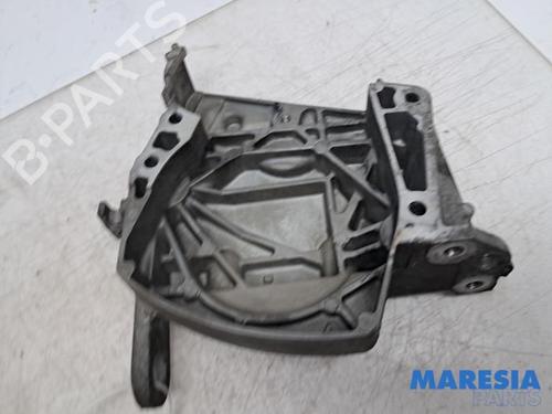 Used Gearbox mount Gearbox mount RENAULT TWINGO II (CN0_) 1.2 16V (CN0K, CN0V, CN0A) (76 hp) 40462830 40462830