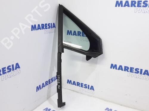 Used Front right quarter glass PEUGEOT 208 I (CA_, CC_) 1.0 VTi (68 hp) 31468528