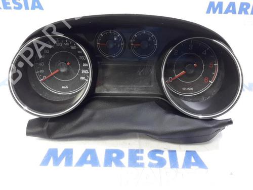 Used Instrument cluster FIAT BRAVO II (198_) 1.6 D Multijet (198AXL1B) (120 hp) 31497307
