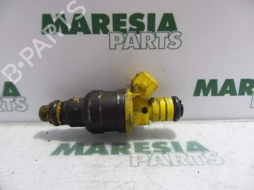 injector-alfa-romeo-146-930_-1994-1995-1996-1997-1998-1999-2000-2001-31487396 main image