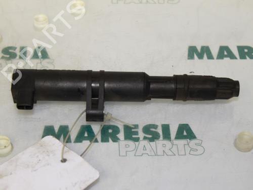 Used Ignition coil RENAULT GRAND SCÉNIC II (JM0/1_) 2.0 (163 hp) 31532542