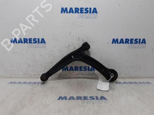 Venstre fortil bærearm FIAT 500 C (312_) 1.2 (312CXA1A, 312AXA1A) (69 hp) 31470514