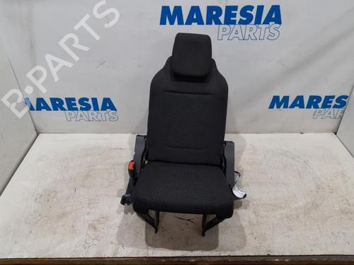 Used Seats set PEUGEOT 5008 (0U_, 0E_) 1.6 16V (156 hp) 31385931