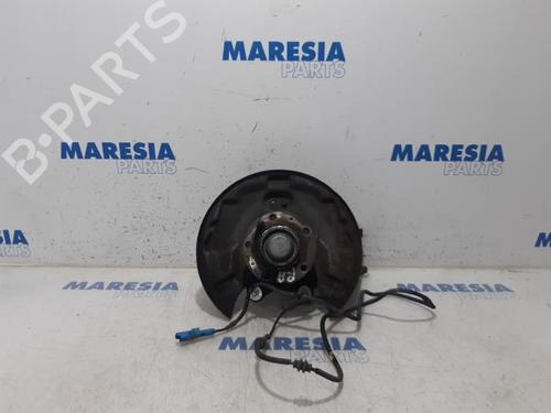 Used Right rear steering knuckle PEUGEOT 508 SW I (8E_) 1.6 HDi (112 hp) 31506804