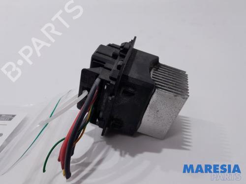 Used Electronic sensor RENAULT MEGANE III Grandtour (KZ0/1) 1.2 TCe (KZ2B, KZ11) (116 hp) 31496658
