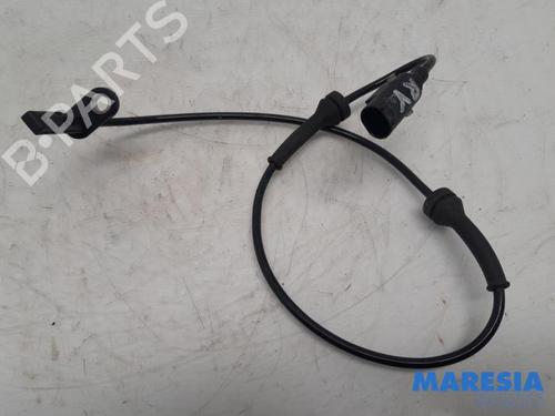 electronic-sensor-alfa-romeo-giulia-952_-2015-31489208 main image