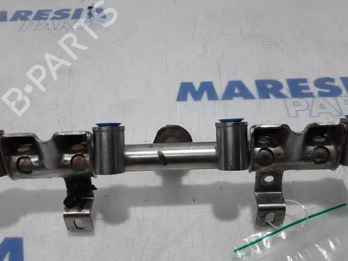 Injection rail CITROËN C5 III (RD_) 1.6 THP 155 (RD5FV8, RD5FNA) | BP31530332M98 - Image 4