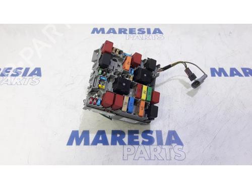 Used Fuse box ALFA ROMEO GIULIETTA (940_) 1.4 TB (940FXA1A, 940FXT1A) (120 hp) 31489438