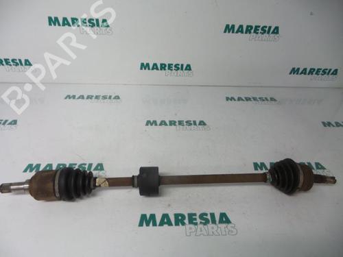 Used Right front driveshaft FIAT PUNTO (188_) 1.2 60 (188.030, .050, .130, .150, .230, .250) (60 hp) 31524349