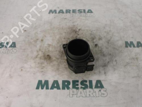 Used Mass air flow sensor CITROËN C4 I (LC_) 2.0 HDi (136 hp) 31485194
