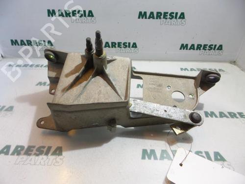 front-wipers-mechanism-renault-twingo-i-c06_-1993-1994-1995-1996-1997-1998-1999-2000-2001-2002-2003-2004-2005-2006-2007-2008-2009-2010-2011-2012-31491884 main image