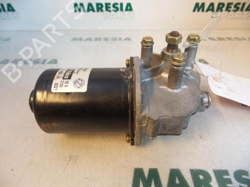 Used Front wiper motor FIAT STILO (192_) 1.2 16V (192_XA1B) (80 hp) 31536011