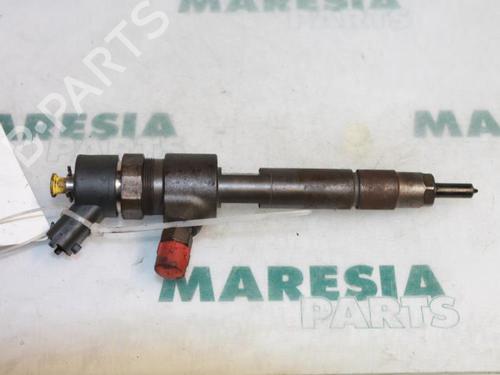 Used Injector ALFA ROMEO 159 (939_) 1.9 JTDM 8V (939AXE1B) (120 hp) 31533551