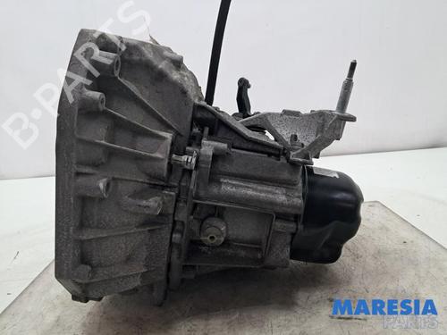 Used Gearbox Gearbox RENAULT CLIO IV (BH_) 0.9 TCe 90 (BHNF, BHMA, BHMH, BHJK, BHJR) (90 hp) 31522537 31522537