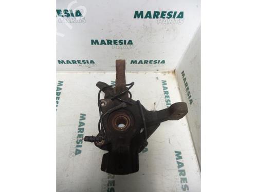 Right front steering knuckle LANCIA LYBRA SW (839_) 1.8 16V (839BXB1A, 839BXG1A) | BP31535881M26