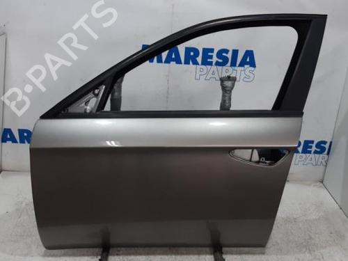 Used Left front door ALFA ROMEO 159 Sportwagon (939_) 2.4 JTDM (939BXD1B, 939BXD12) (200 hp) 31460577