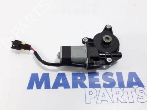 Sunroof engine PEUGEOT 2008 I (CU_) 1.2 THP 130 / PureTech 130 | BP31427564M60