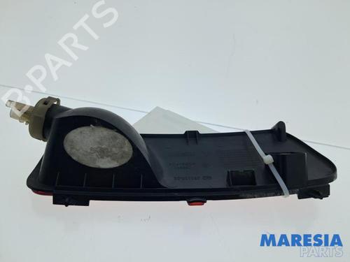 Rear fog light CITROËN C4 Picasso I MPV (UD_) 1.6 THP 155 | BP32281191C37