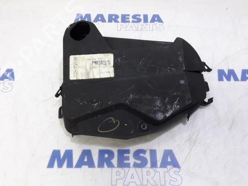 Used Timing cover RENAULT GRAND SCÉNIC III (JZ0/1_) 1.5 dCi (JZ09, JZ0D, JZ10, JZ14, JZ1G, JZ29, JZ2C) (110 hp) 31471653