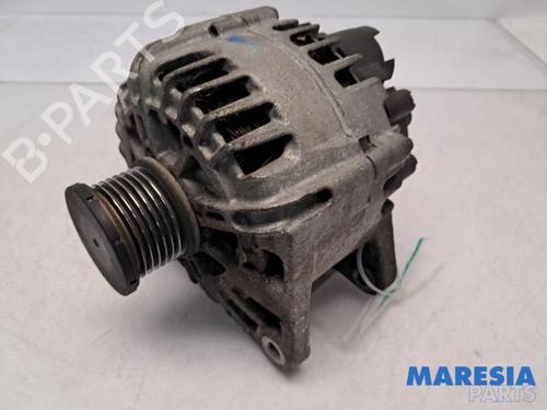 Used Alternator RENAULT CAPTUR I (J5_, H5_) 1.2 TCe 120 (120 hp) 31429576