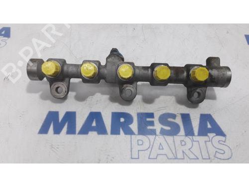 Injection rail RENAULT TRAFIC II Van (FL) 2.0 dCi 115 (FL01, FL0U, FL00, FL0H, FL0M) | BP31536752M98