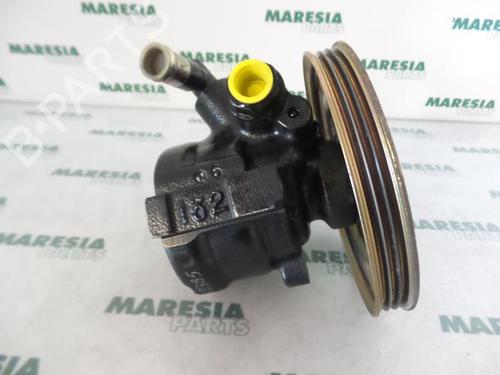 Bomba direccion FIAT BRAVA (182_) 1.6 16V (182.BB) (103 hp) 31395346