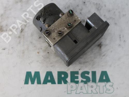 Used ABS pump RENAULT ESPACE IV (JK0/1_) 3.5 V6 (JK00, JK0F, JK0P, JK0S, JK0W) (241 hp) 31428668