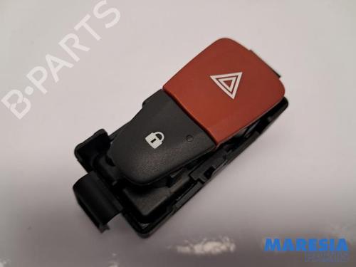 Used Warning switch RENAULT SCÉNIC III (JZ0/1_) 1.4 16V (JZ0F, JZ1V) (131 hp) 31455431