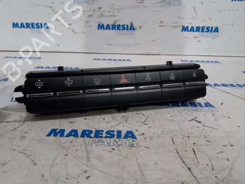 BP31478536I30 main image