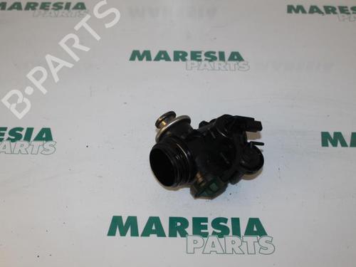 Used Throttle body PEUGEOT PARTNER Box Body/MPV (5_, G_) 1.9 D (69 hp) 31484735