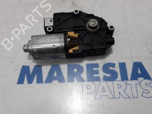 Used Sunroof engine Sunroof engine ALFA ROMEO BRERA (939_) 2.2 JTS (939.DXB11) (185 hp) 31407193 31407193