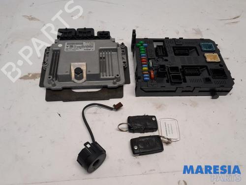 Used Engine control unit (ECU) PEUGEOT 3008 I MPV (0U_) 1.6 THP (156 hp) 31425648