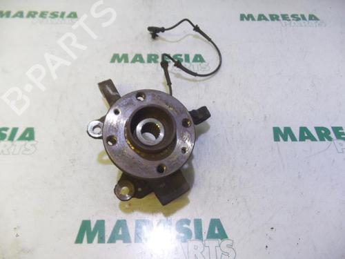 Used Left front steering knuckle Left front steering knuckle RENAULT CLIO III (BR0/1, CR0/1) 1.4 16V (98 hp) 31453531 31453531