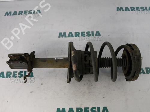 Used Left front shock absorber RENAULT SCÉNIC I MPV (JA0/1_, FA0_) 1.6 (JA00) (110 hp) 31526067