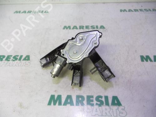 Used Rear wiper motor PEUGEOT 308 SW II (LC_, LJ_, LR_, LX_, L4_) 1.6 HDi / BlueHDi 115 (LCBHXM, LCBHXT) (115 hp) 31526938